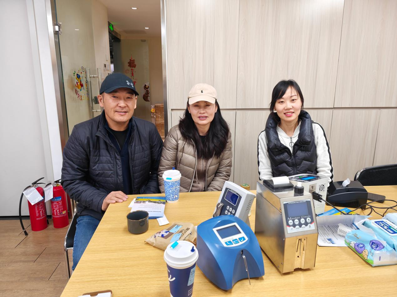 蒙古客户到访海谊科技洽谈深度合作 蒙古客户到访海谊科技洽谈深度合作